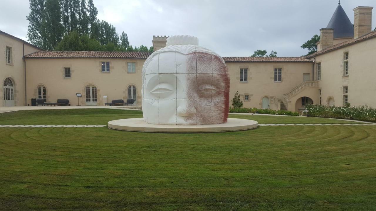 Domaine De La Belle Lurette Villa Saint-Pierre-d'Aurillac Exterior photo